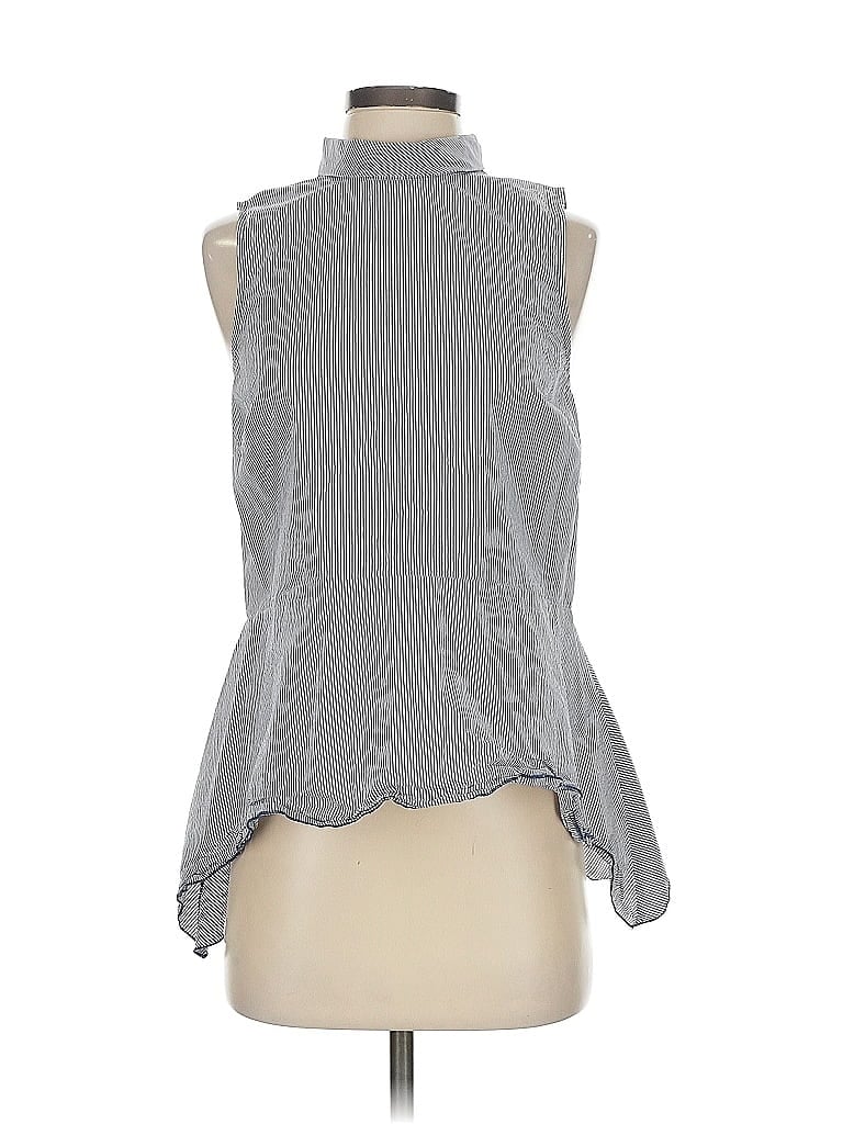 Click to view more detailed imagery on our partner's website Pre-owned Kensie Sleeveless Blouse In Gray