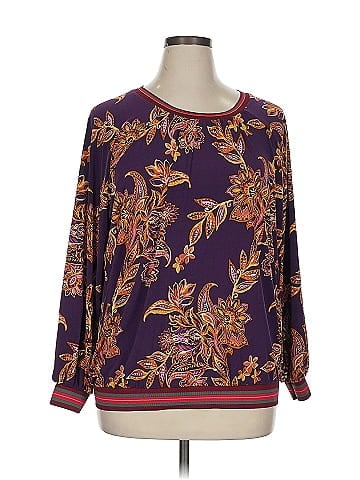 IMAN Pullover Sweater (view 1)