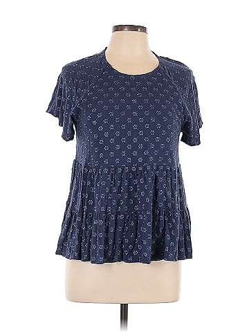 Style Tree Short Sleeve Top (view 1)
