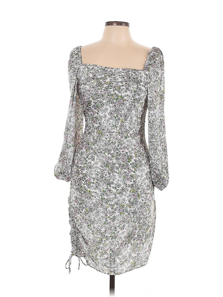 Click to view more detailed imagery on our partner's website Pre-owned Bcbgeneration Cocktail Dress In White