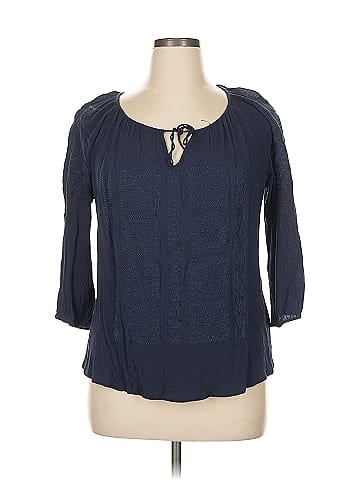 Solitaire 3/4 Sleeve Blouse (view 1)