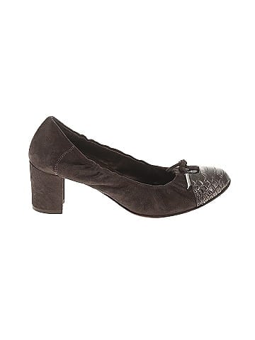 AGL Heels (view 1)