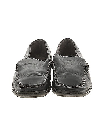 Kenneth Cole REACTION Flats (view 2)