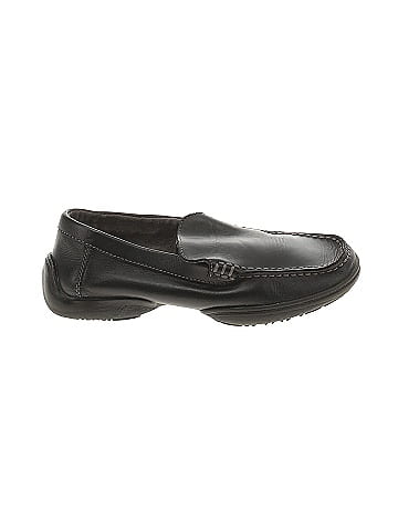 Kenneth Cole REACTION Flats (view 1)
