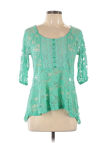 Wallflower 3/4 Sleeve Blouse (view 1)