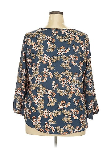 West Kei 3/4 Sleeve Blouse (view 2)