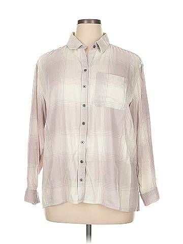 True Craft Long Sleeve Button-Down Shirt (view 1)