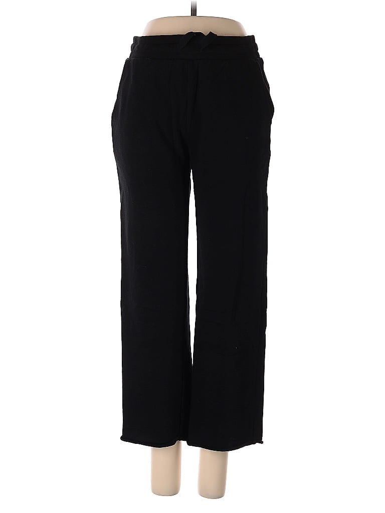 Click to view more detailed imagery on our partner's website Pre-owned Gap Casual Pants In Black
