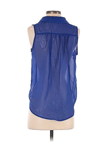 Wet Seal Sleeveless Blouse (view 2)