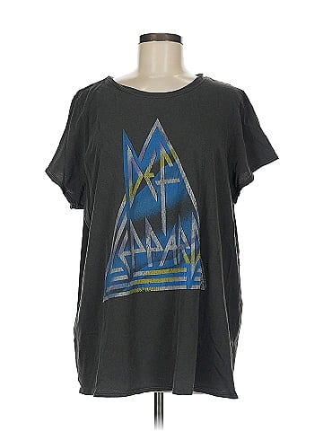 The Vinyl Icons Short Sleeve T-Shirt (view 1)