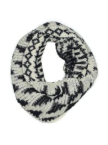 Echo Scarf (view 1)
