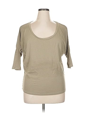 Carbon38 3/4 Sleeve T-Shirt (view 1)