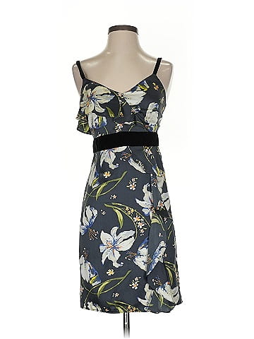 Cinq à Sept Casual Dress (view 1)