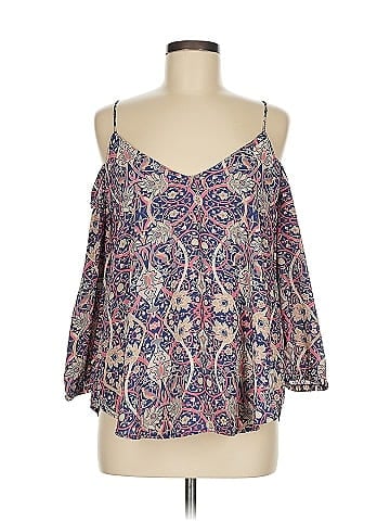 Octavia 3/4 Sleeve Blouse (view 1)