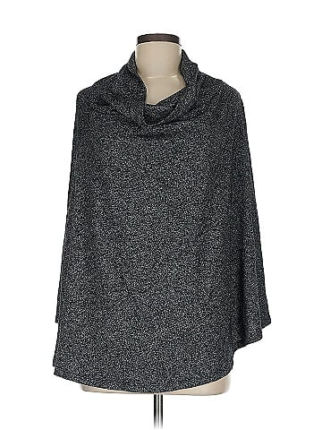 Ruti Poncho (view 1)