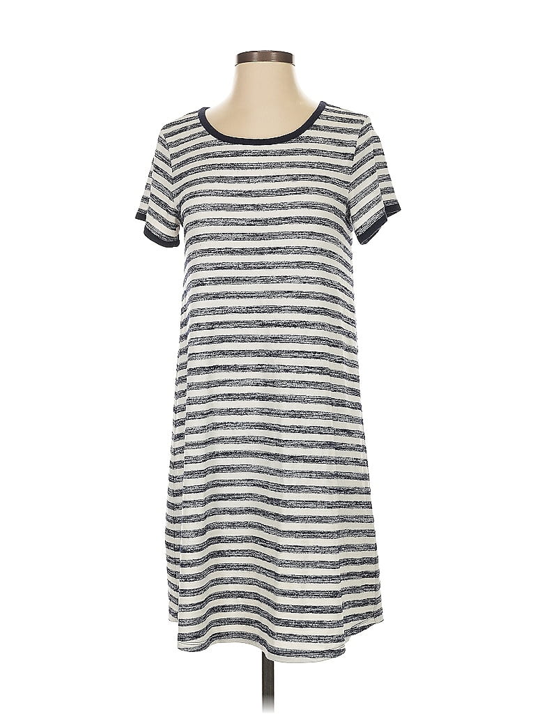 Click to view more detailed imagery on our partner's website Pre-owned Market & Spruce Casual Dress