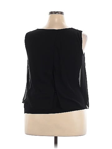 B.wear Sleeveless Blouse (view 2)