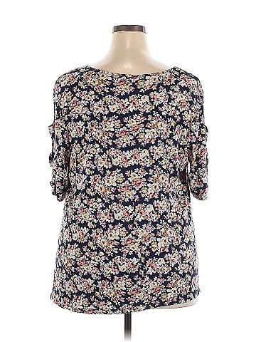Como Vintage Short Sleeve Blouse (view 2)