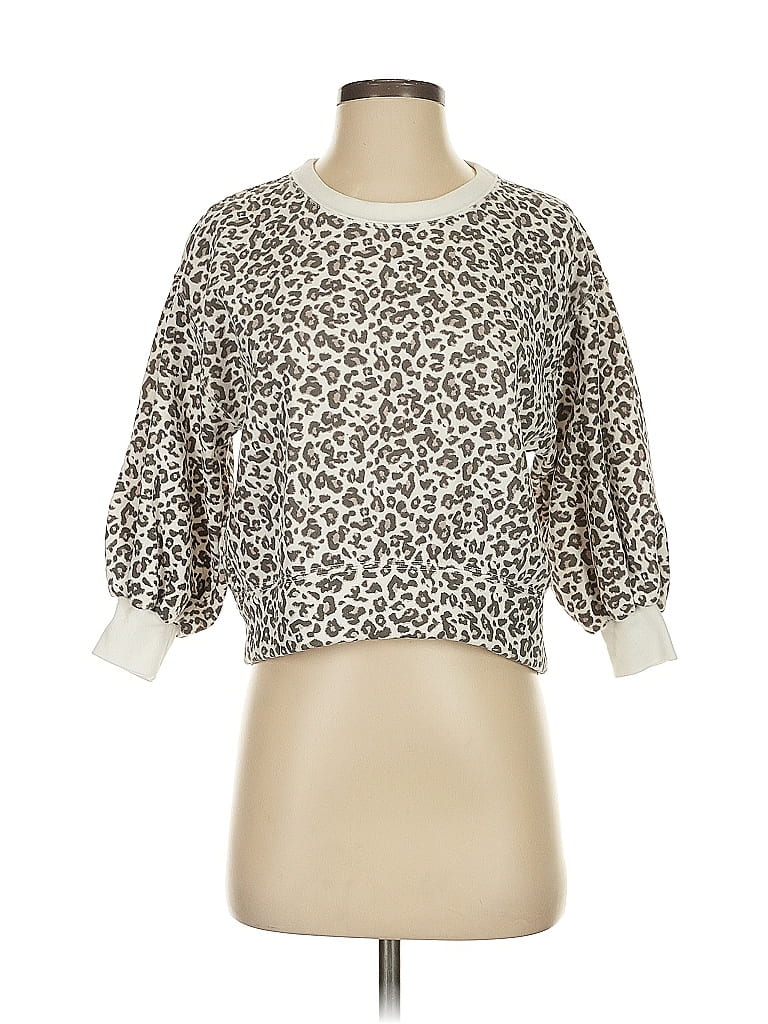 Click to view more detailed imagery on our partner's website Pre-owned Abercrombie & Fitch Pullover Sweater