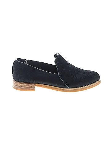 All Black Flats (view 1)