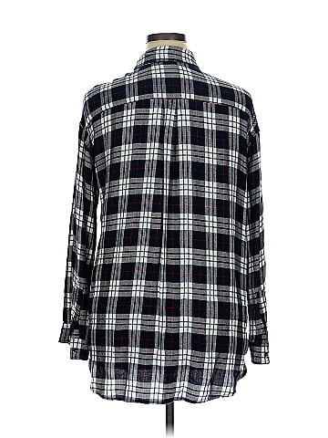 Betsey's Boutique Shop Long Sleeve Button-Down Shirt (view 2)