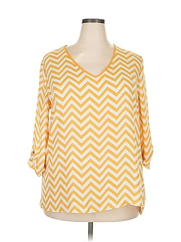 Kiara 3/4 Sleeve Blouse (view 1)