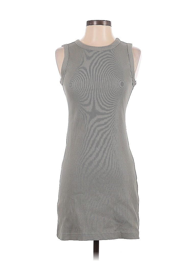 Pre-owned Everlane Casual Dress In Green