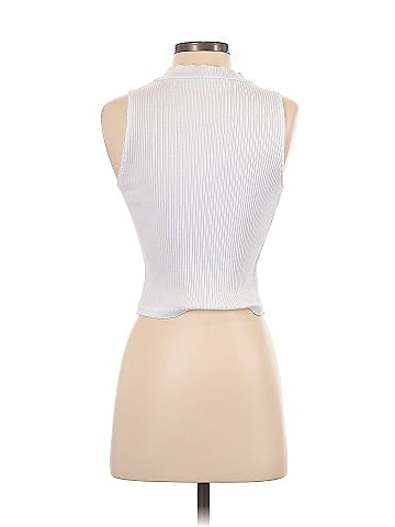 Uniqlo Sleeveless Top (view 2)