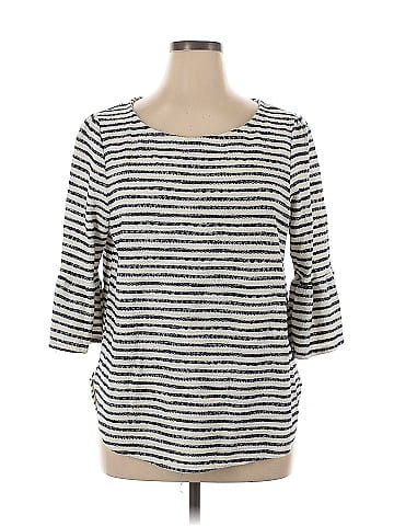 Green Envelope 3/4 Sleeve Top (view 1)