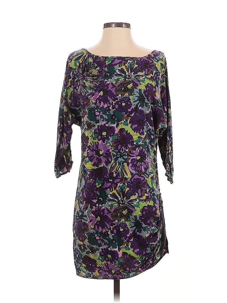 Click to view more detailed imagery on our partner's website Pre-owned Bcbgmaxazria Cocktail Dress