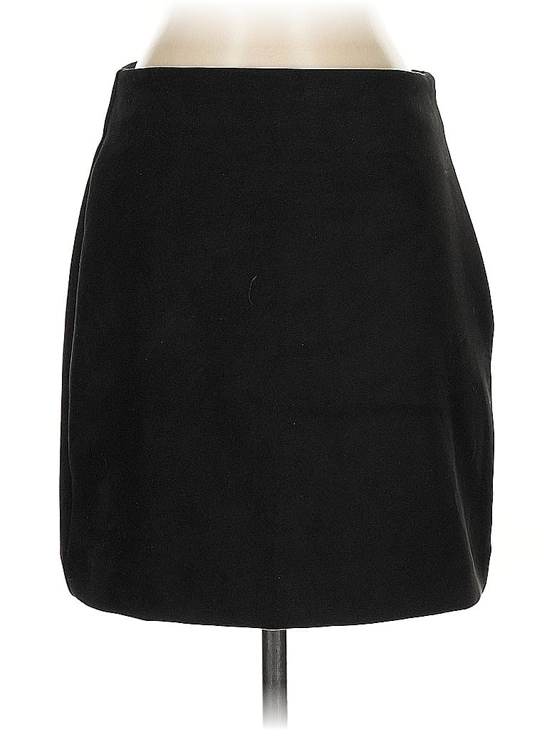 Click to view more detailed imagery on our partner's website Pre-owned Banana Republic Casual Skirt In Black