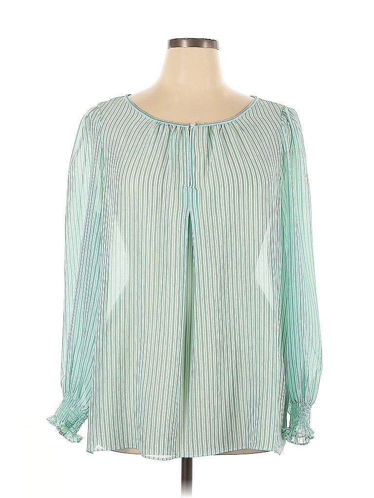 Pre-owned Max Studio Long Sleeve Blouse In Green
