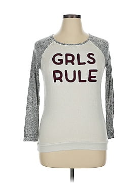 Old Navy Long Sleeve T-Shirt (view 1)