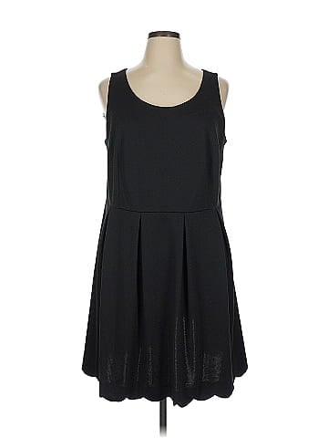 Elle Casual Dress (view 1)