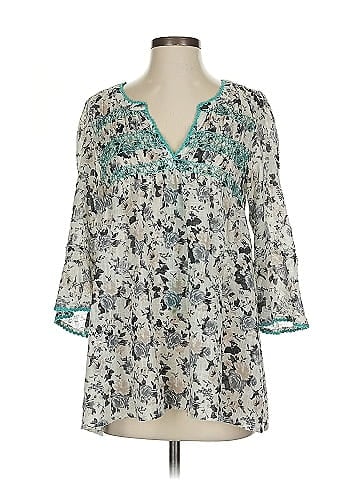 Ivy Jane 3/4 Sleeve Blouse (view 1)