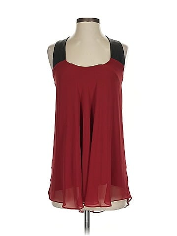 Bisou Bisou Sleeveless Blouse (view 1)