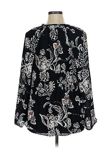 Valerie Stevens Long Sleeve Blouse (view 2)