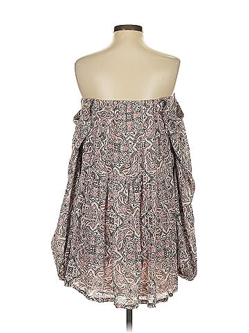 En Creme Casual Dress (view 2)