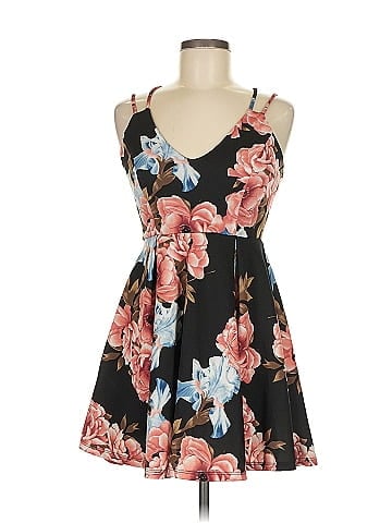 Fashion Magazine Casual Dress (view 1)