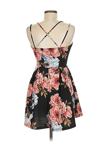 Fashion Magazine Casual Dress (view 2)