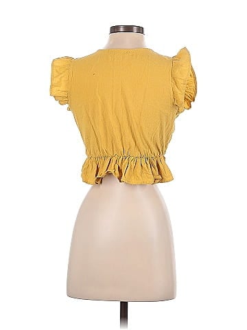 Fancyinn Sleeveless Blouse (view 2)