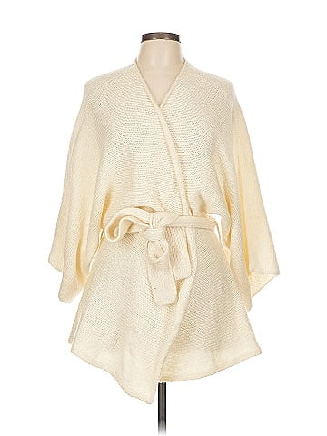 Daisy Fuentes Poncho (view 1)