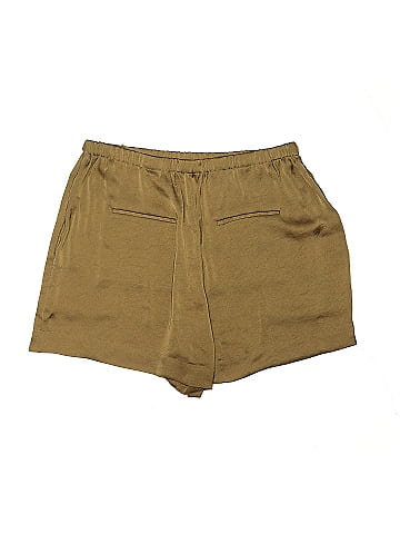 Vince. Khaki Shorts (view 2)