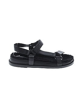 Porte & Paire Sandals