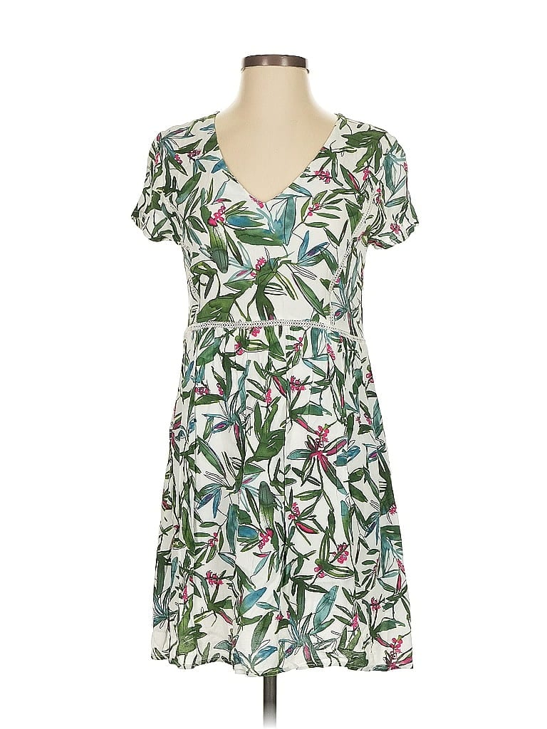 Pre-owned Grace & Mila Casual Dress In Green