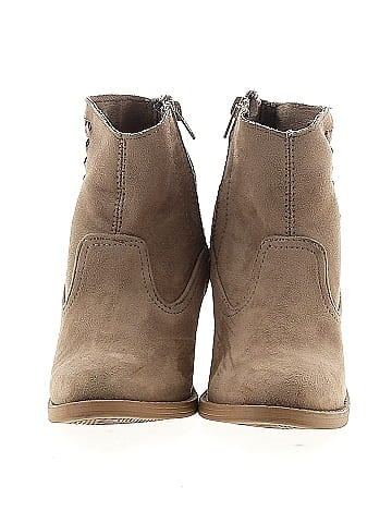 Qupid Ankle Boots (view 2)