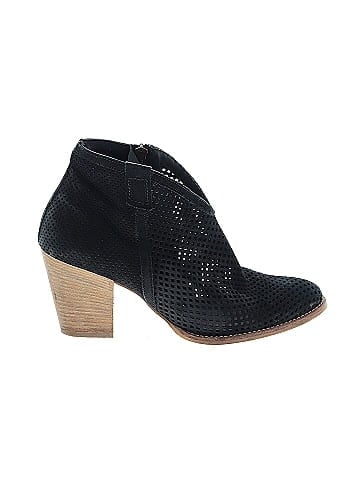 Paul Green Ankle Boots (view 1)