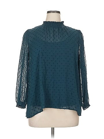 LUQ 3/4 Sleeve Blouse (view 1)