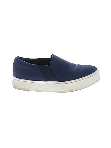 Vince. Sneakers (view 1)