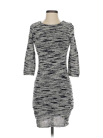 Alice + Olivia Casual Dress (view 1)